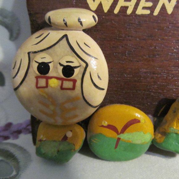 Vintage Wood Wall Plaque Grandma Always There When You Need Her ~ Rocks & Hearts - Picture 2 of 9